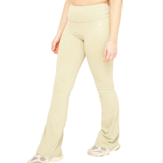Pantalon taille haute évasé – Sculptant et ultra - confortable - Spicy
