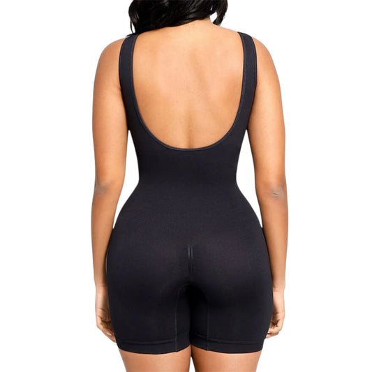 Combinaison short dos nu élégance et confort polyvalent - Spicy