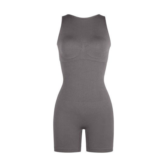 Combinaison short dos nu élégance et confort polyvalent - Spicy